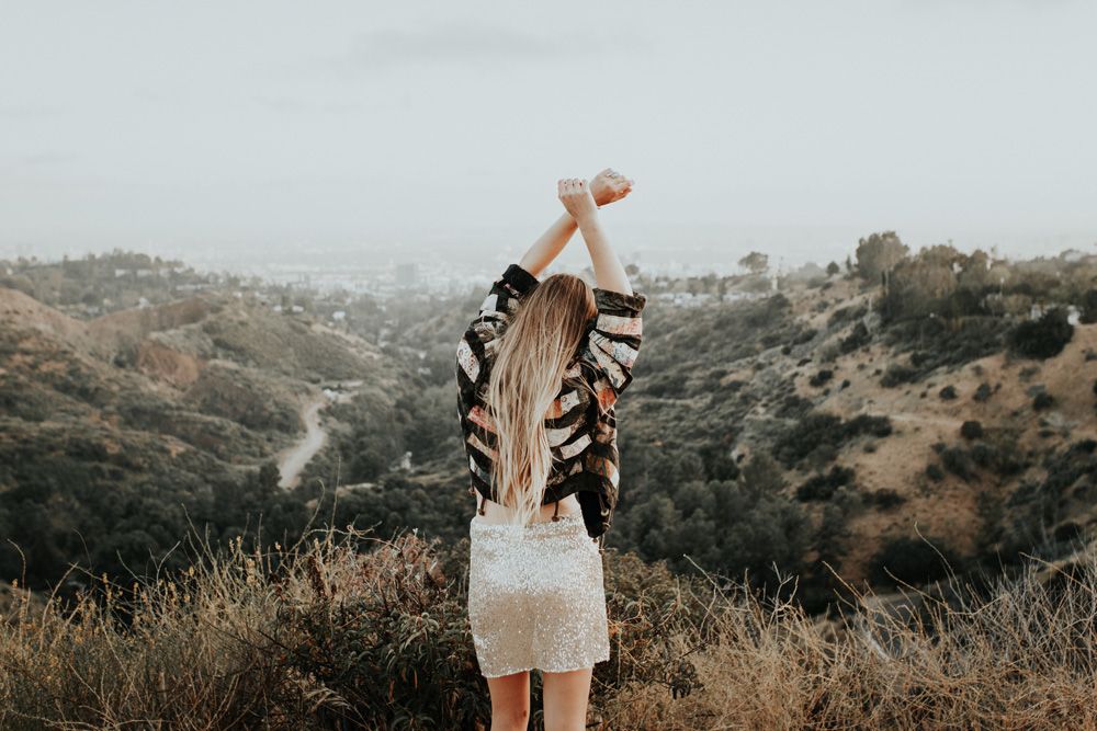 mujer montaña
